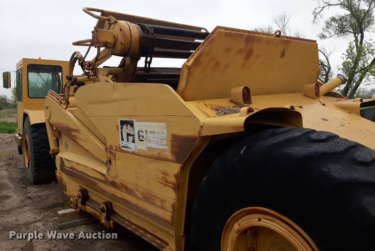 image for item DQ7021 1977 Caterpillar 613B elevating scraper