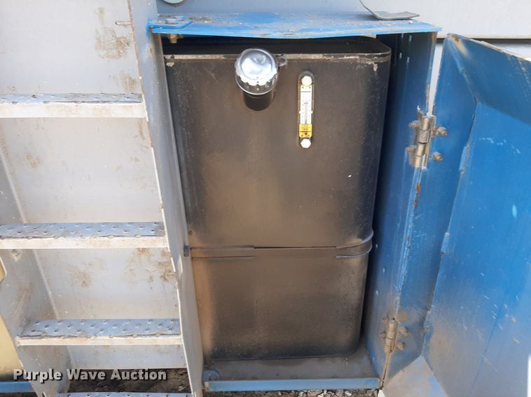 image for item DQ7028 2013 Genie GS-4390 RT scissor lift