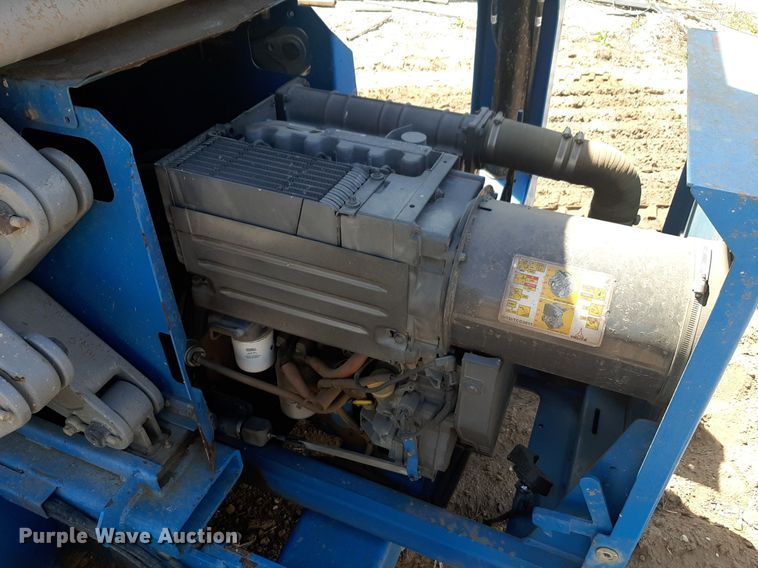 image for item DQ7028 2013 Genie GS-4390 RT scissor lift