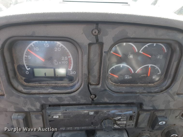 image for item DQ7030 2010 Caterpillar 980H wheel loader