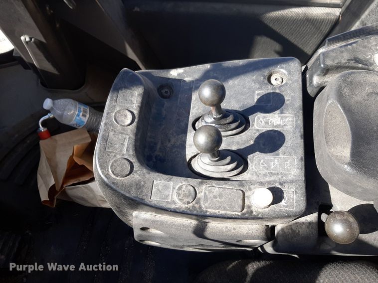 image for item DQ7030 2010 Caterpillar 980H wheel loader