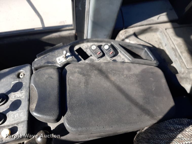 image for item DQ7030 2010 Caterpillar 980H wheel loader