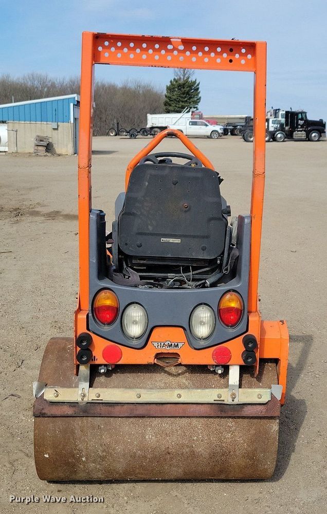 image for item DR4283 2015 Hamm HD10CVV double drum vibratory roller