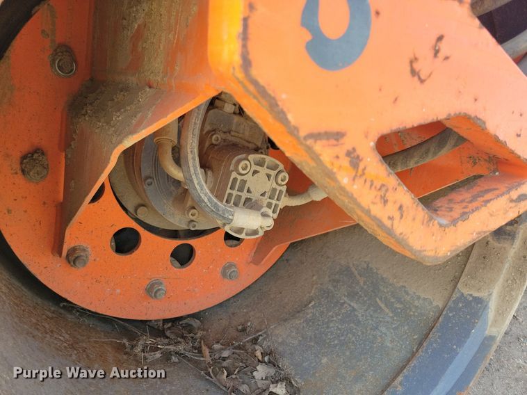 image for item DR4283 2015 Hamm HD10CVV double drum vibratory roller