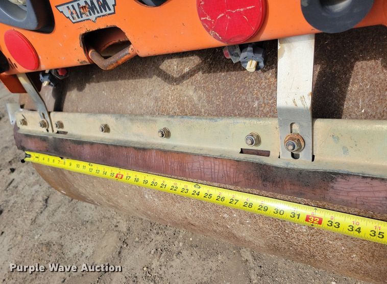 image for item DR4283 2015 Hamm HD10CVV double drum vibratory roller