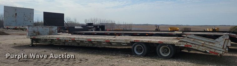 image for item DR4284 1995 Fontaine drop deck equipment trailer