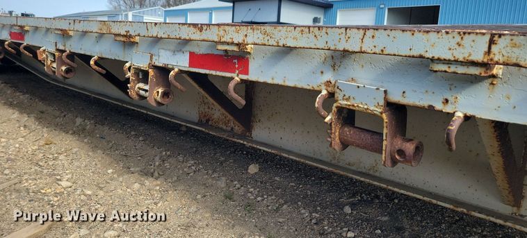 image for item DR4284 1995 Fontaine drop deck equipment trailer