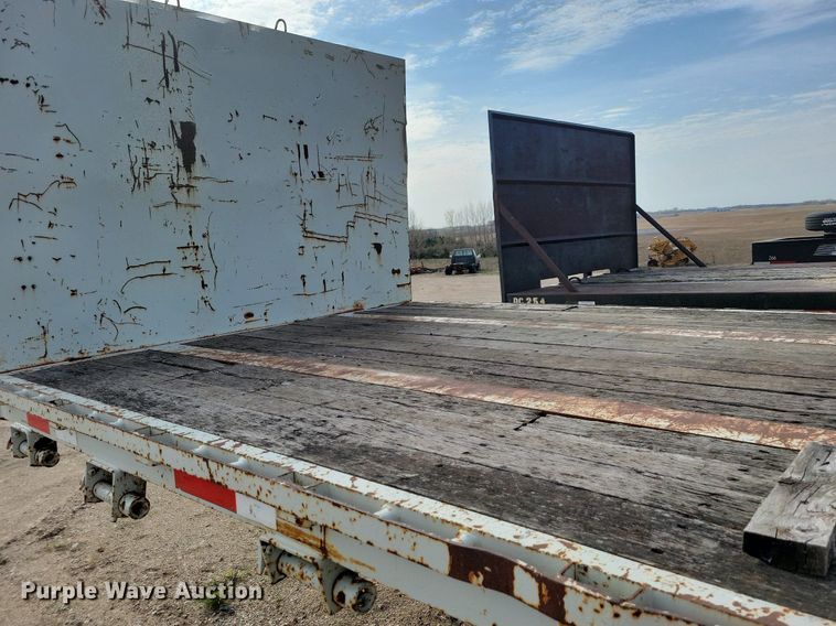 image for item DR4284 1995 Fontaine drop deck equipment trailer