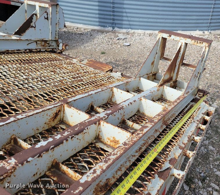 image for item DR4284 1995 Fontaine drop deck equipment trailer