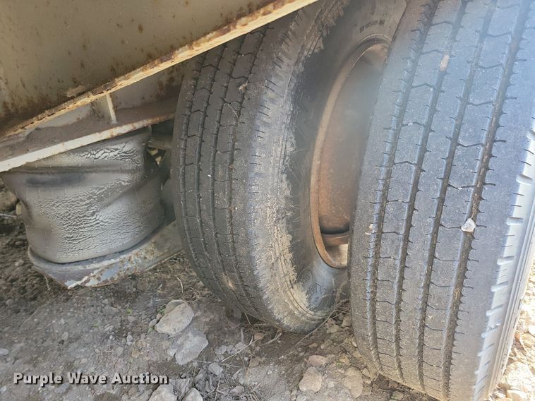 image for item DR4284 1995 Fontaine drop deck equipment trailer