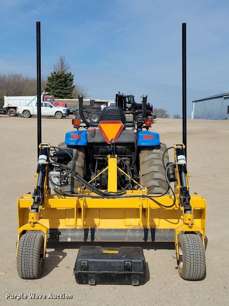 Hitch Doc Dual Dozer laser controlled box blade in Spirit Lake, IA