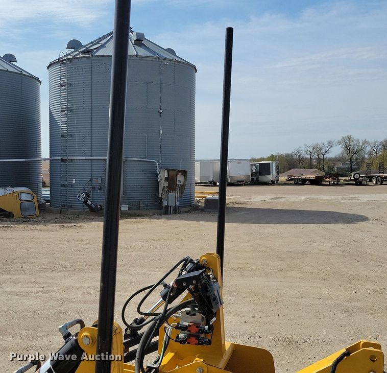 Hitch Doc Dual Dozer laser controlled box blade in Spirit Lake, IA Item DR4285 for sale