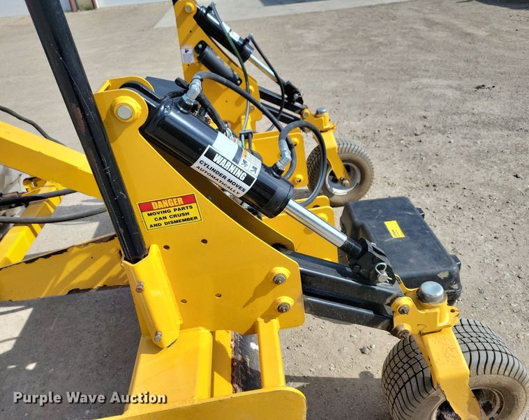 Hitch Doc Dual Dozer laser controlled box blade in Spirit Lake, IA