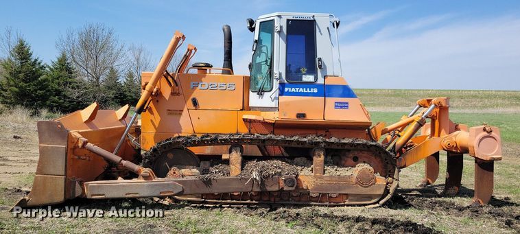 image for item DR4286 1997 Fiat-Allis FD255-1T dozer