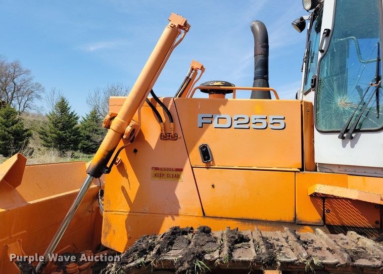 image for item DR4286 1997 Fiat-Allis FD255-1T dozer