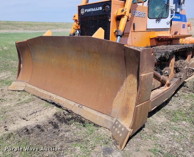image for item DR4286 1997 Fiat-Allis FD255-1T dozer