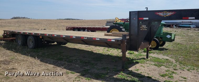 image for item DR4287 2017 H & H FD306 equipment trailer