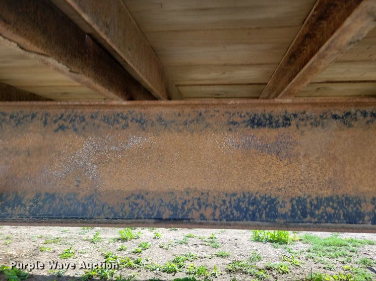 image for item DR4287 2017 H & H FD306 equipment trailer