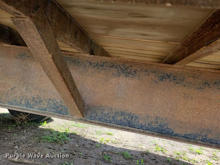 image for item DR4287 2017 H & H FD306 equipment trailer