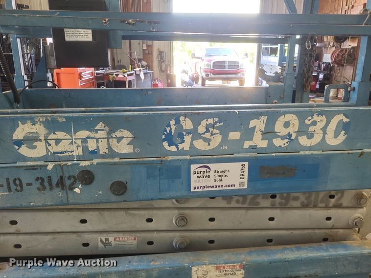 image for item DR4755 Genie GS1930 scissor lift
