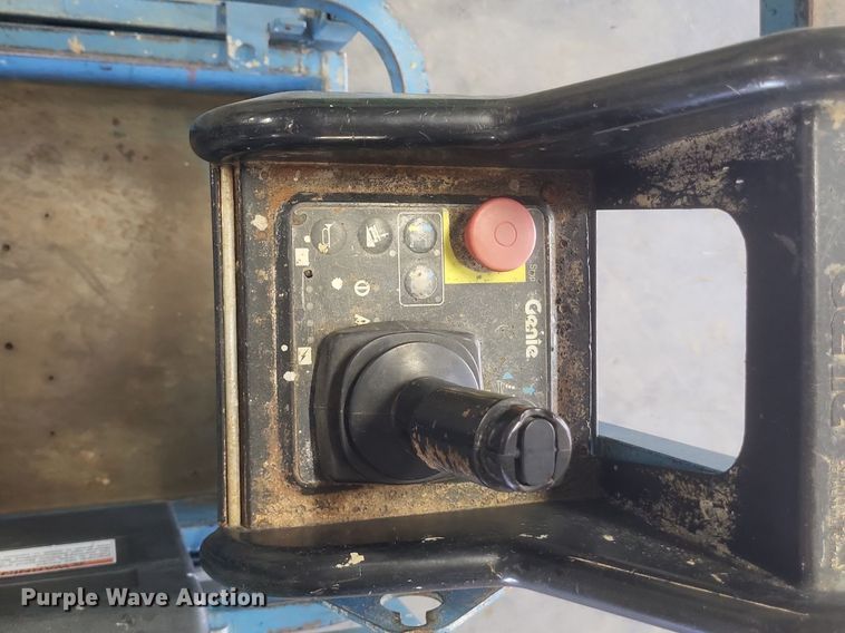 image for item DR4755 Genie GS1930 scissor lift