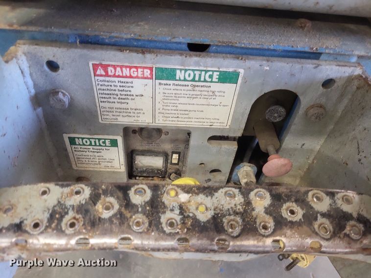 image for item DR4755 Genie GS1930 scissor lift