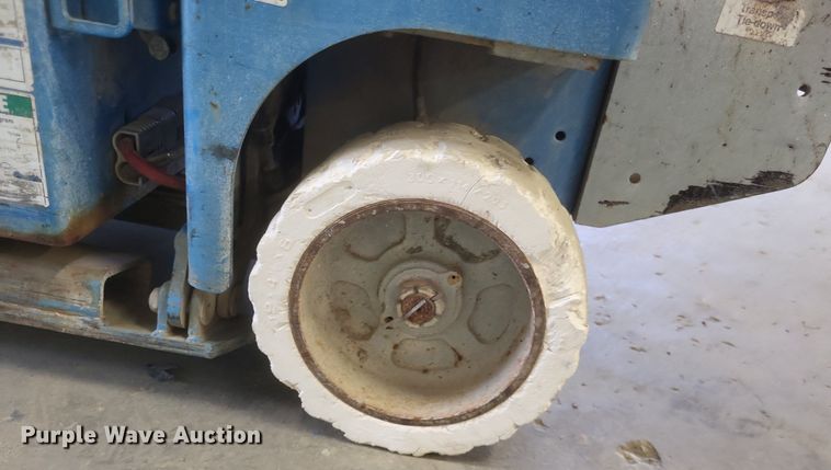 image for item DR4755 Genie GS1930 scissor lift