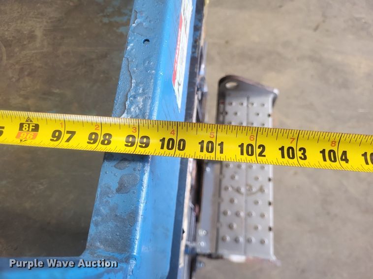 image for item DR4756 2014 Genie GS1930 scissor lift