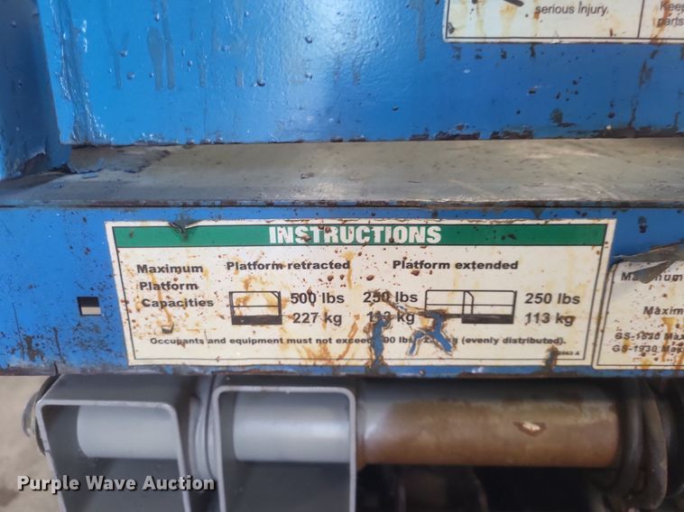 image for item DR4756 2014 Genie GS1930 scissor lift