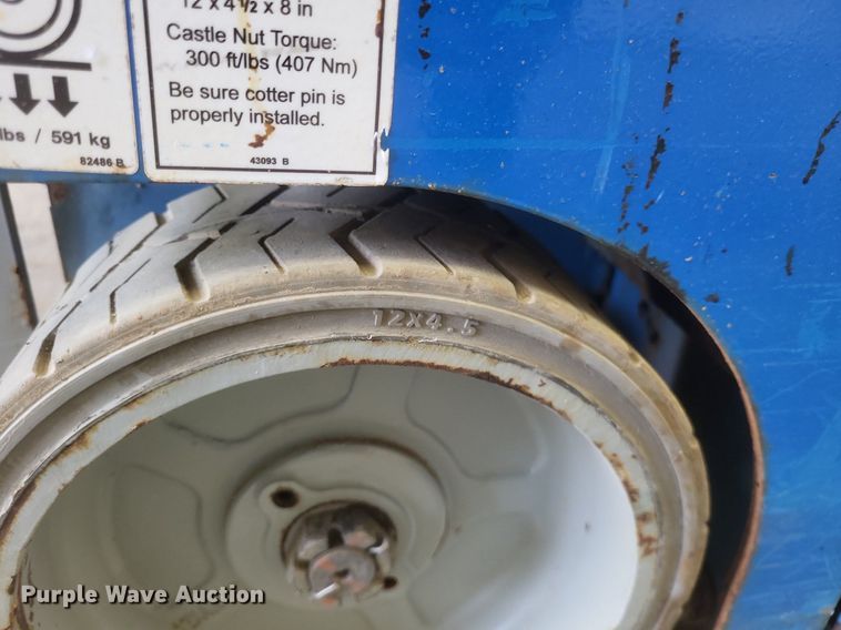 image for item DR4756 2014 Genie GS1930 scissor lift