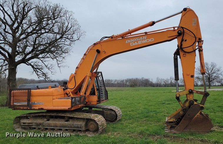 image for item DR7951 2007 Doosan DX300LC excavator