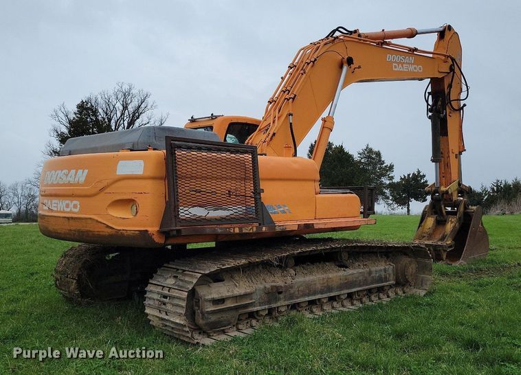 image for item DR7951 2007 Doosan DX300LC excavator