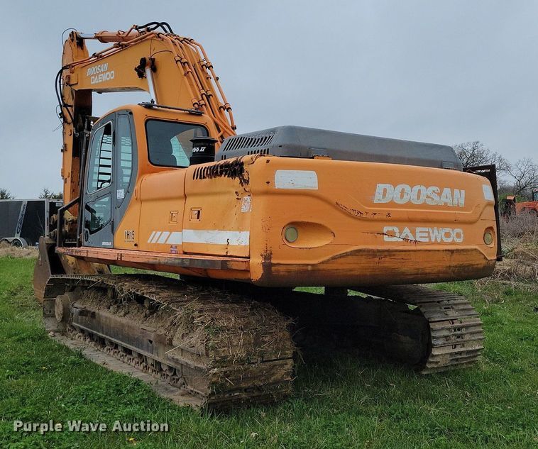 image for item DR7951 2007 Doosan DX300LC excavator
