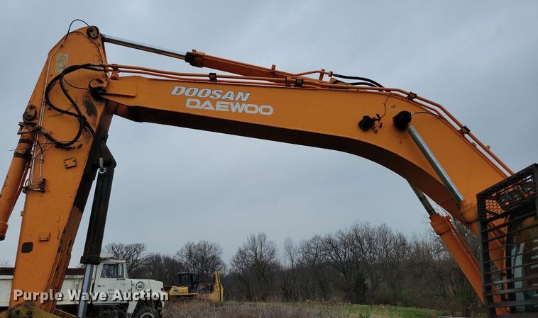 image for item DR7951 2007 Doosan DX300LC excavator