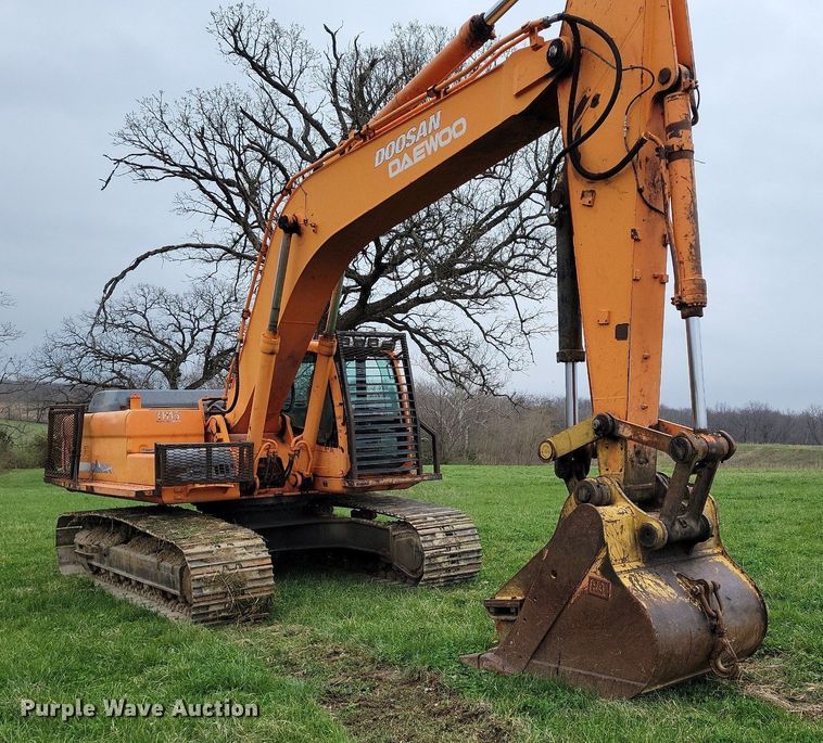image for item DR7951 2007 Doosan DX300LC excavator