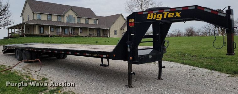 image for item DR7960 2022 BigTex 22GN-35BK+5MR equipment trailer