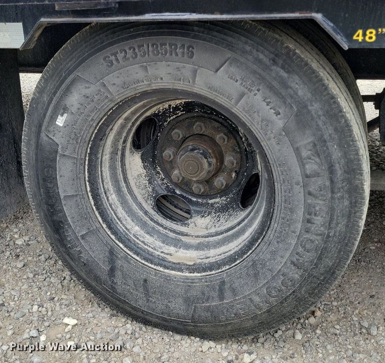 image for item DR7960 2022 BigTex 22GN-35BK+5MR equipment trailer