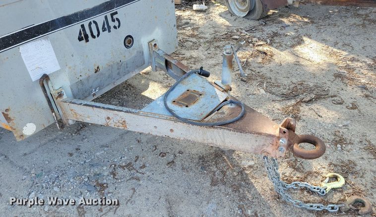 image for item DR8020 1996 LeRoi 375 air compressor