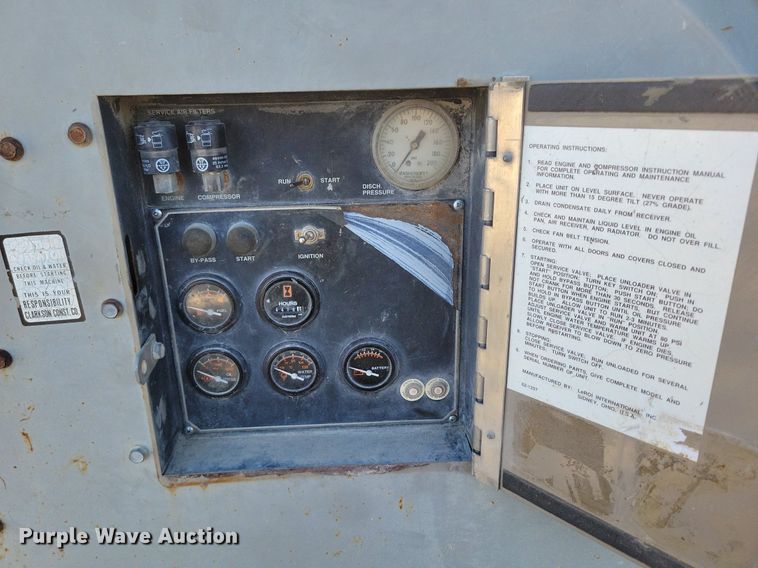 image for item DR8020 1996 LeRoi 375 air compressor