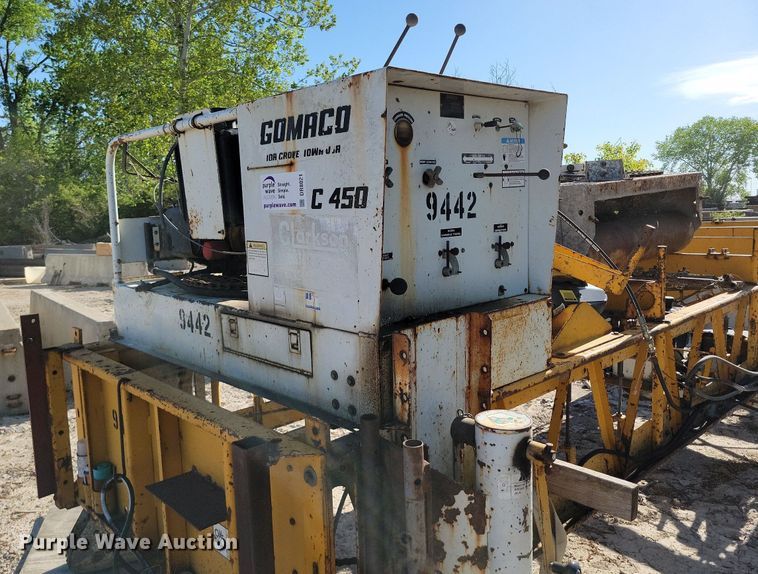 image for item DR8021 Gomaco C450 bridge deck finish machine