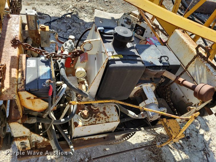 image for item DR8021 Gomaco C450 bridge deck finish machine