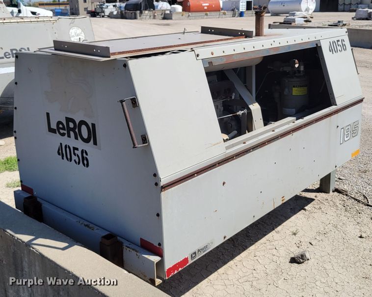 image for item DR8027 1999 LeRoi 185 air compressor