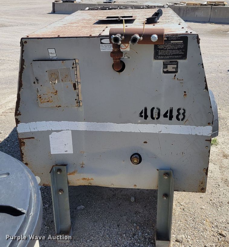 image for item DR8028 1997 LeRoi 375 air compressor