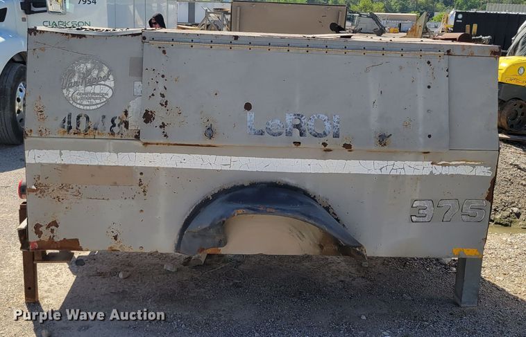 image for item DR8028 1997 LeRoi 375 air compressor