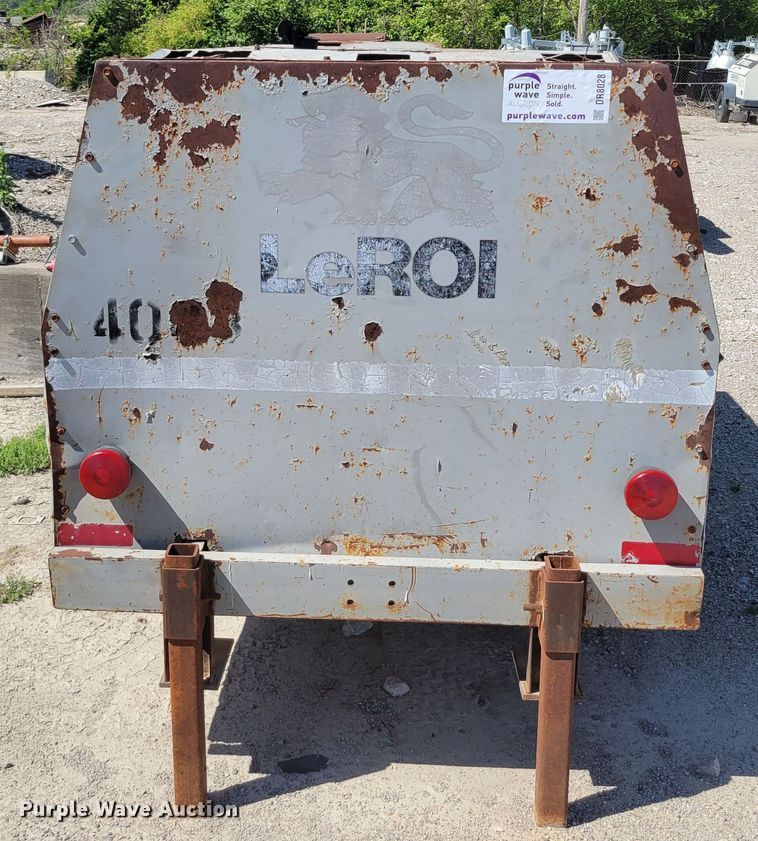 image for item DR8028 1997 LeRoi 375 air compressor