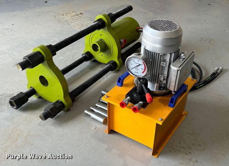 image for item DS2493 Track pin press 