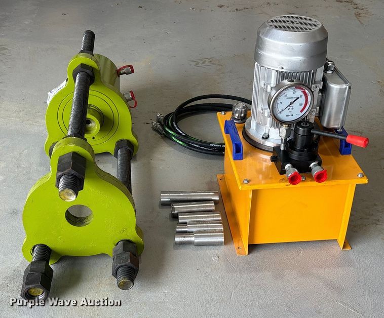 image for item DS2493 Track pin press 