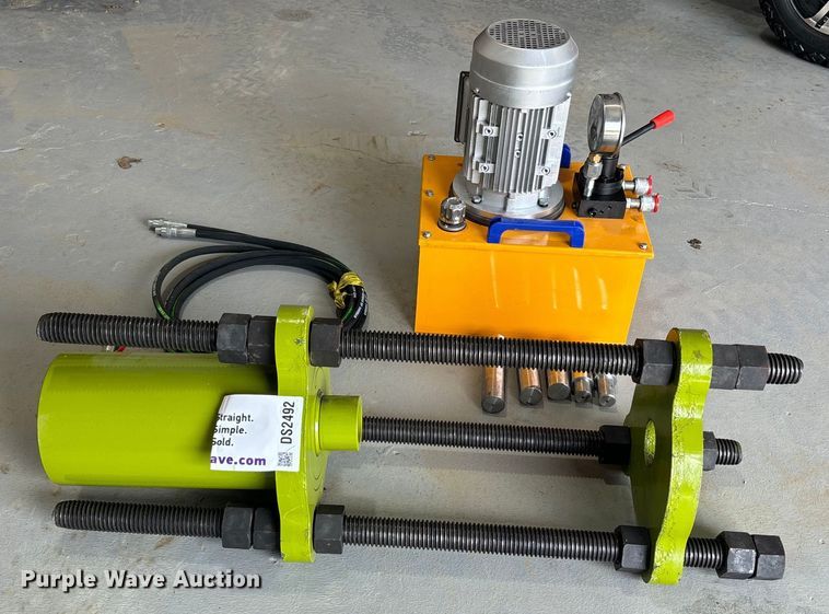 image for item DS2493 Track pin press 