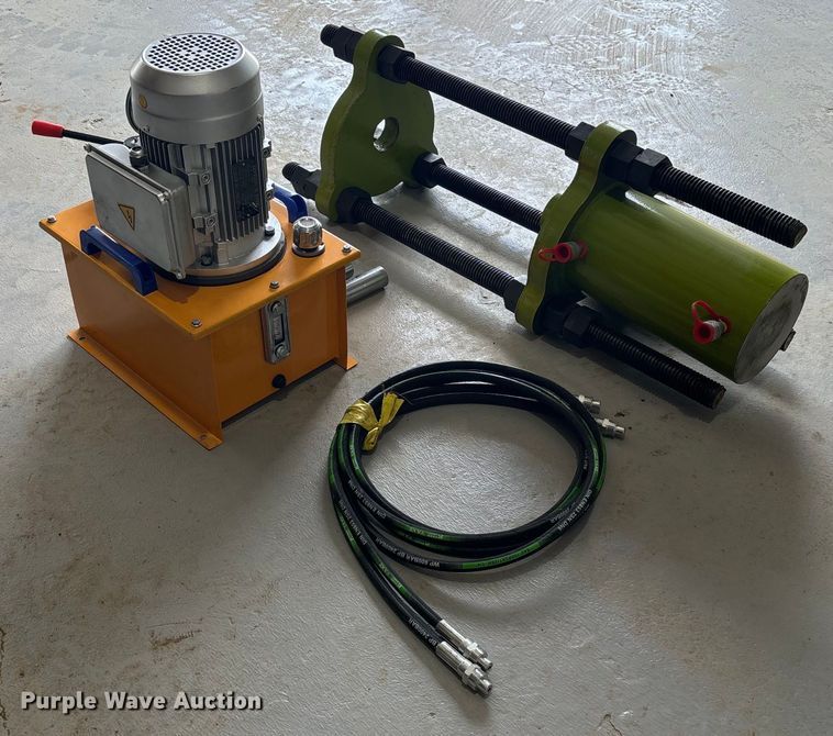 image for item DS2493 Track pin press 