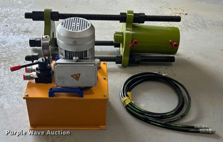 image for item DS2493 Track pin press 